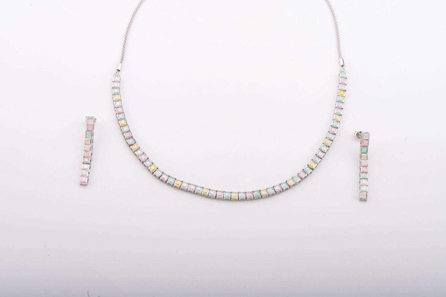 Minimalist Cube Necklace Set - Image 4