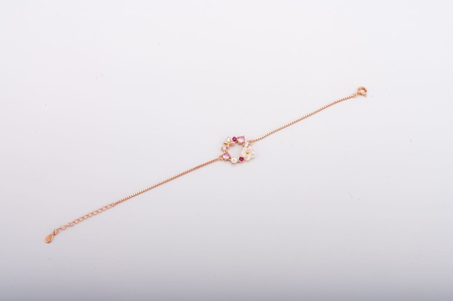 Drop Wreath Bracelet - Image 3