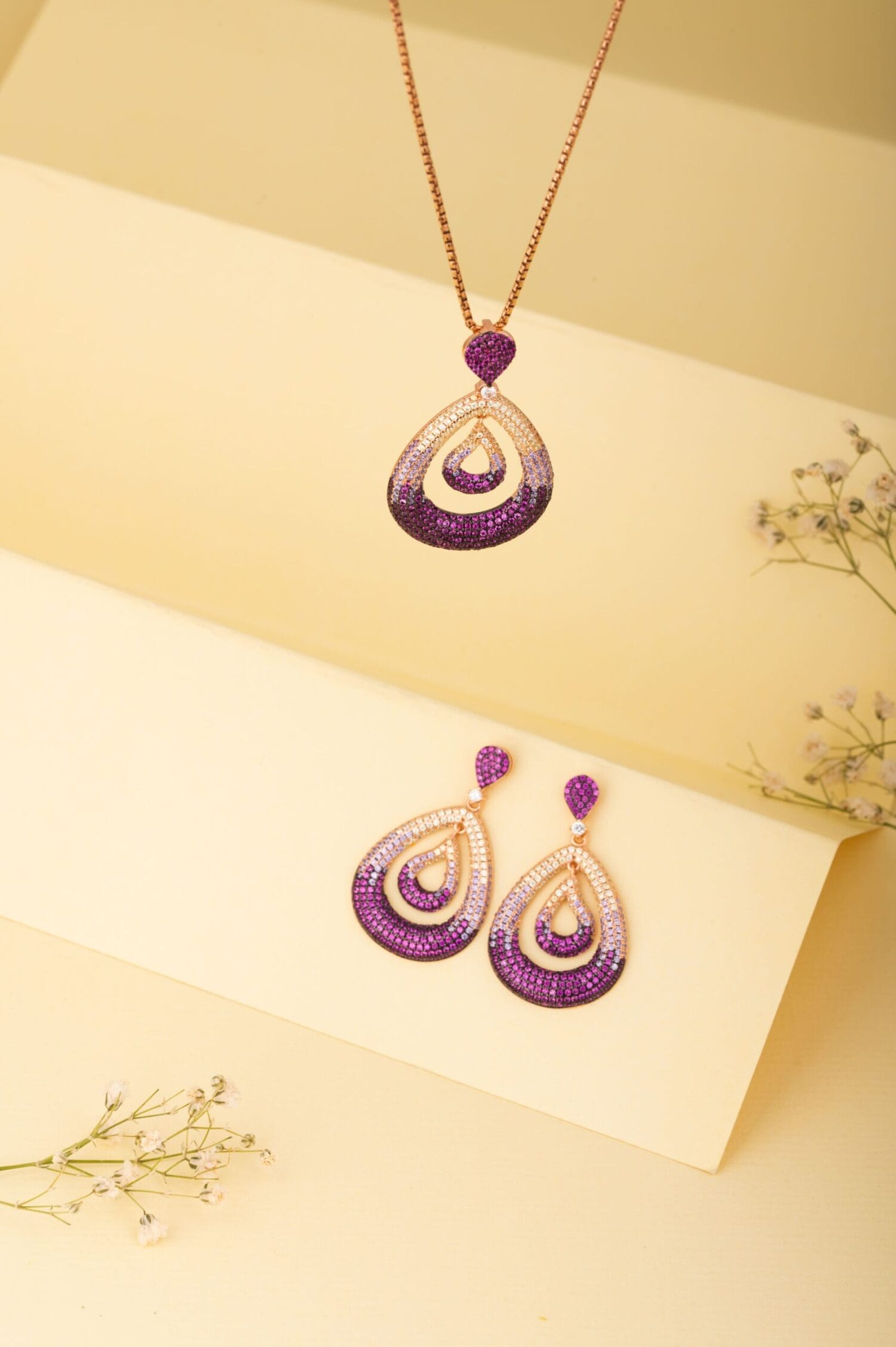 Color Blend Pendant Set with Chain Pair