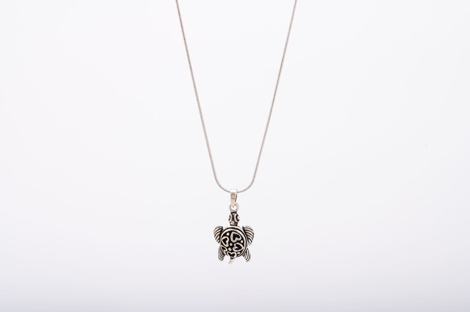 Silver oxidised Classic Tortoise Pendant - Image 3