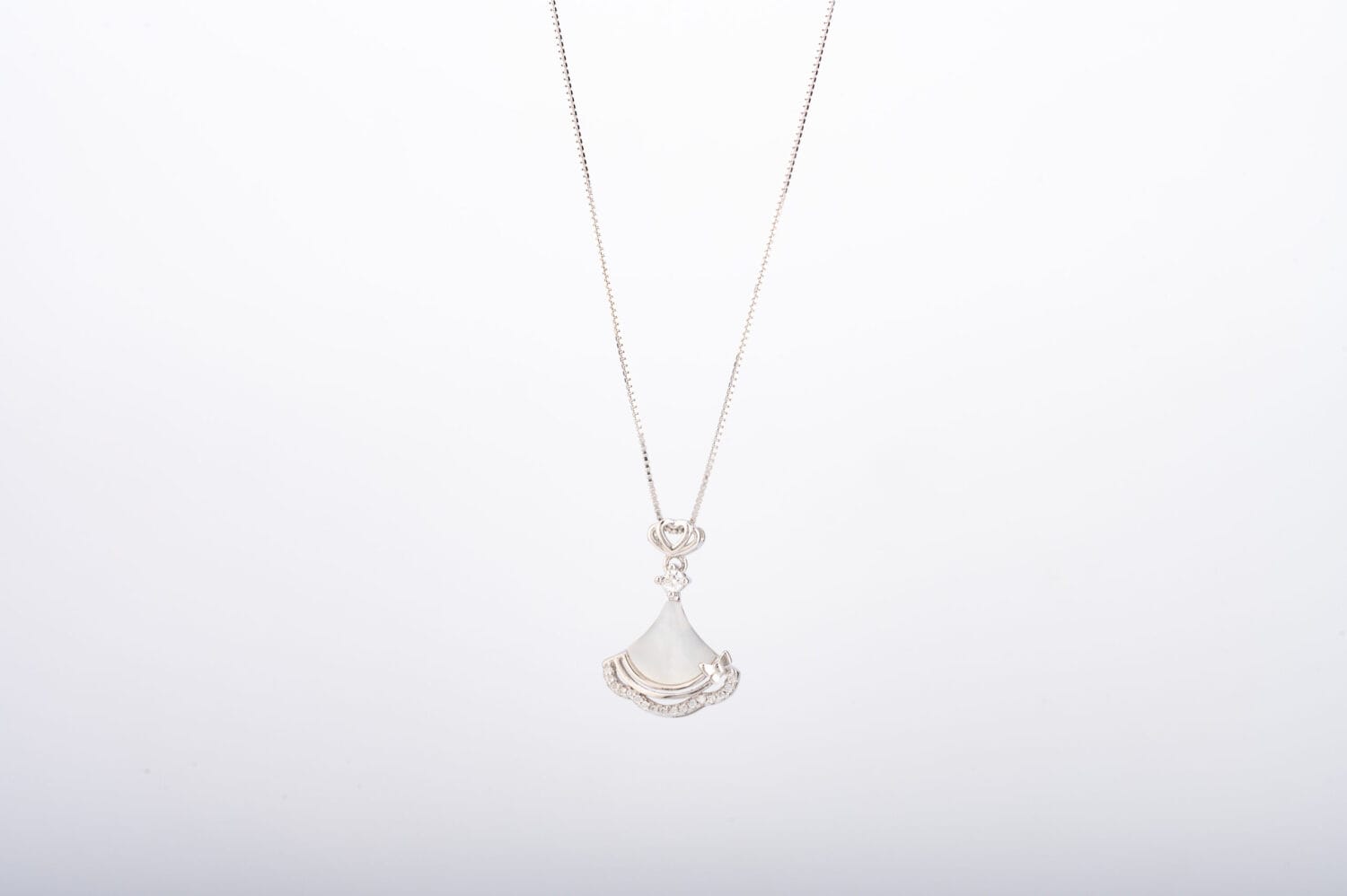Priceless Pendant with Chain - Image 3
