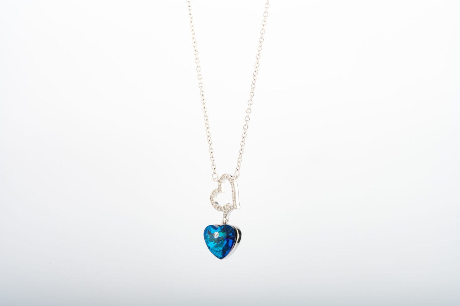 Silver Solitaire Blue Heart Necklace - Image 4